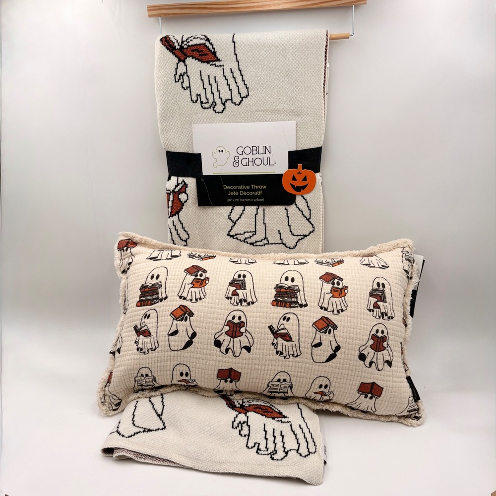 Goblin & Ghoul Reading Ghosts Halloween Throw Blanket and Pillow Set Cream